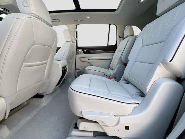 2026 Buick Enclave Avenir - Photo 17
