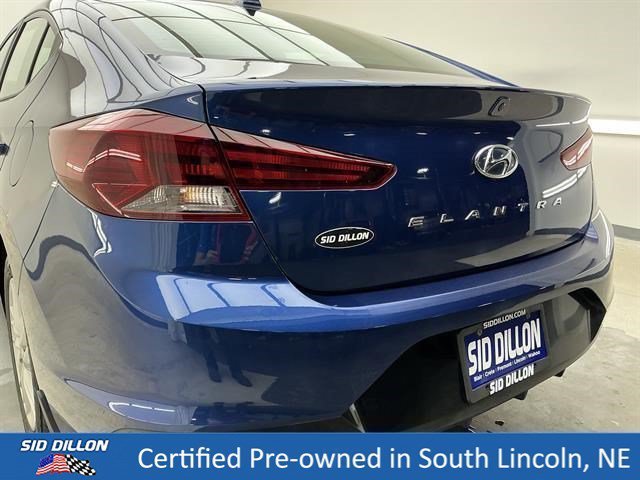 Used 2020 Lakeside Blue Hyundai Value Edition image 21