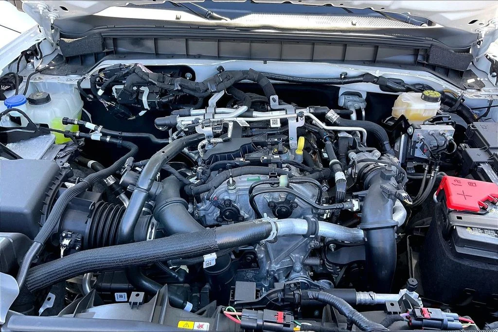 2025 Ford Bronco 2-Door Base - Photo 9