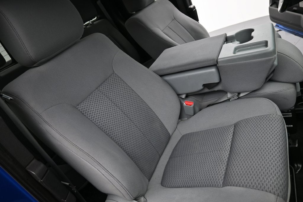 Used 2013 Blue Flame Metallic Ford XLT image 20