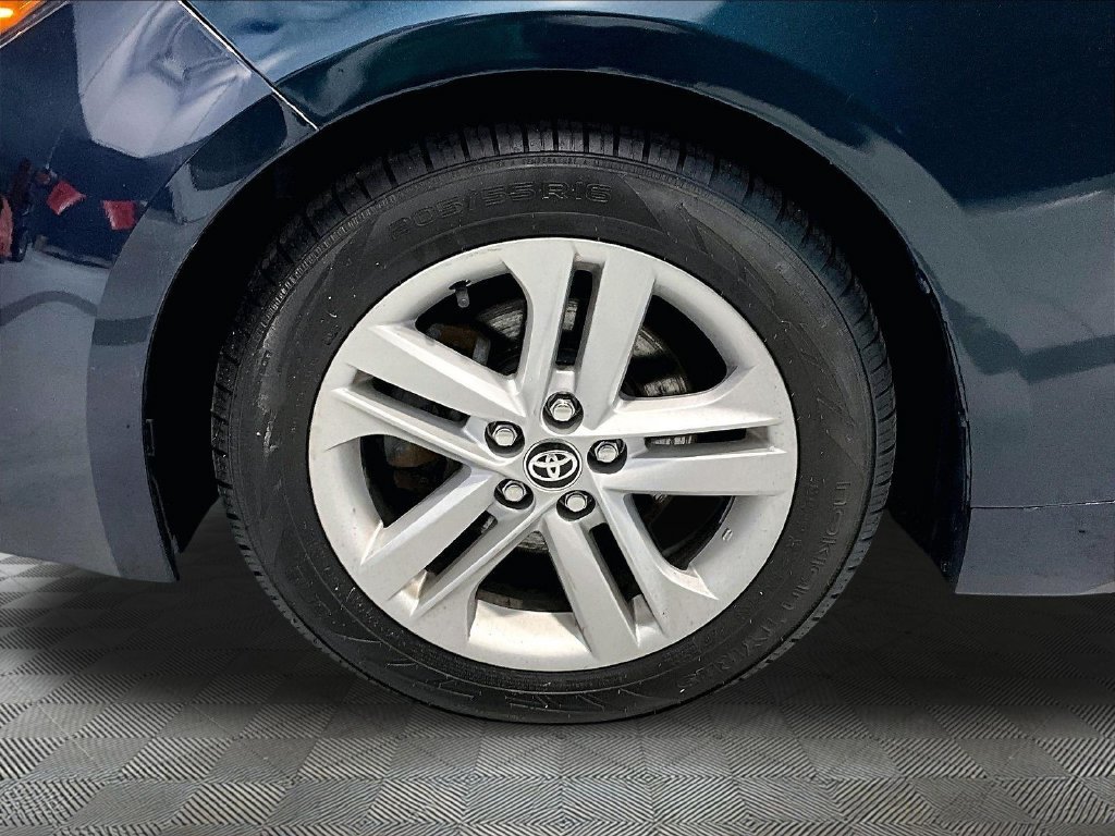 Used 2019 Blue Toyota SE image 27