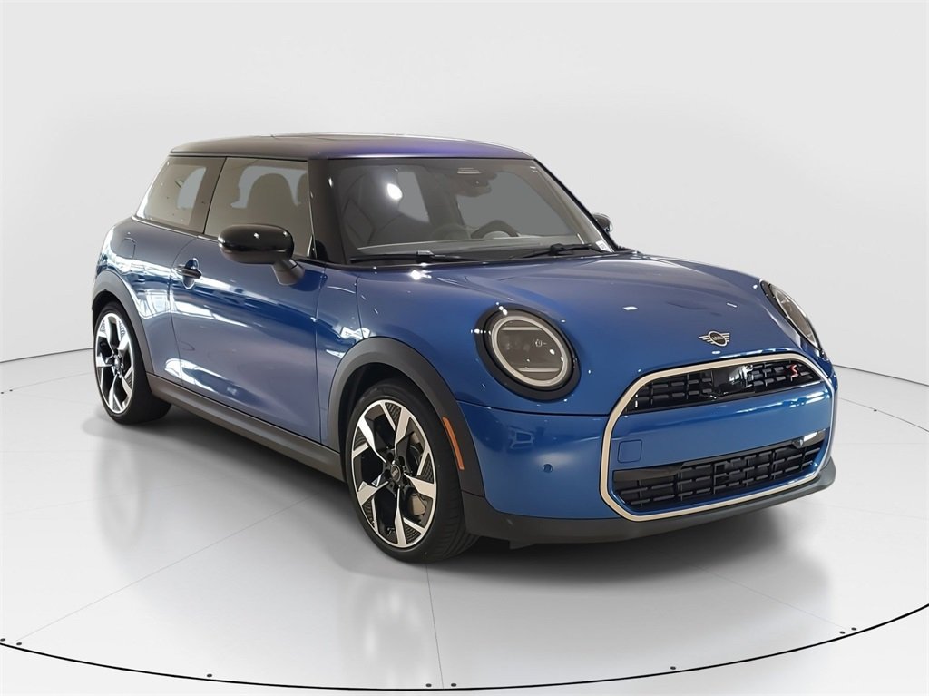 2025 Mini Cooper Hardtop S photo 2