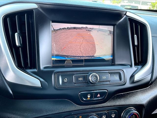 Used 2022 Marine Metallic GMC SLE image 30