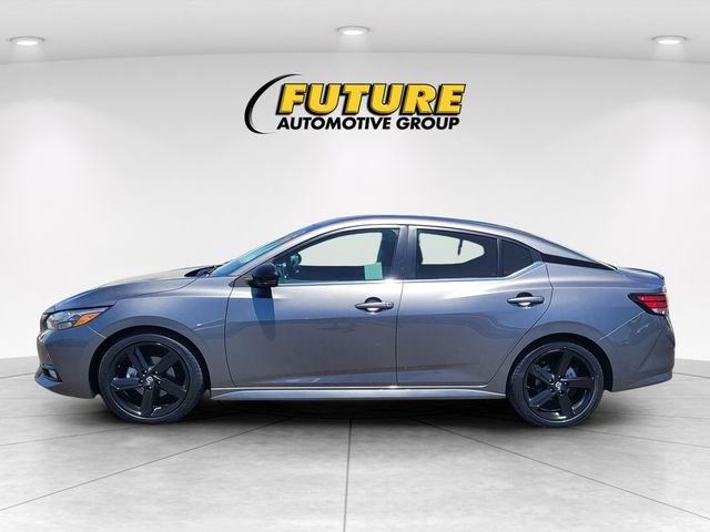 Used 2022 Gray Nissan SR image 6