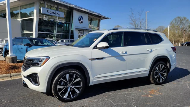 2026 Volkswagen Atlas 2.0T SEL Premium R-Line