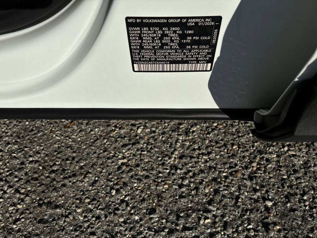 New 2026 White/off-white Volkswagen SE image 38