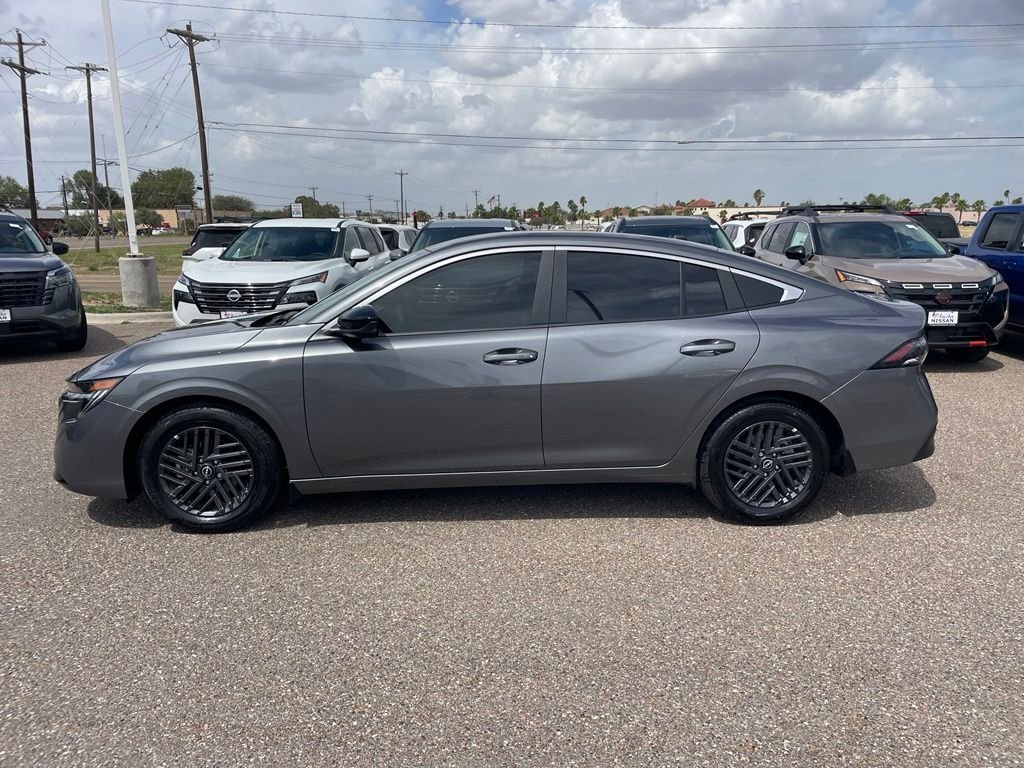 Used 2026 Gray Nissan SV image 4