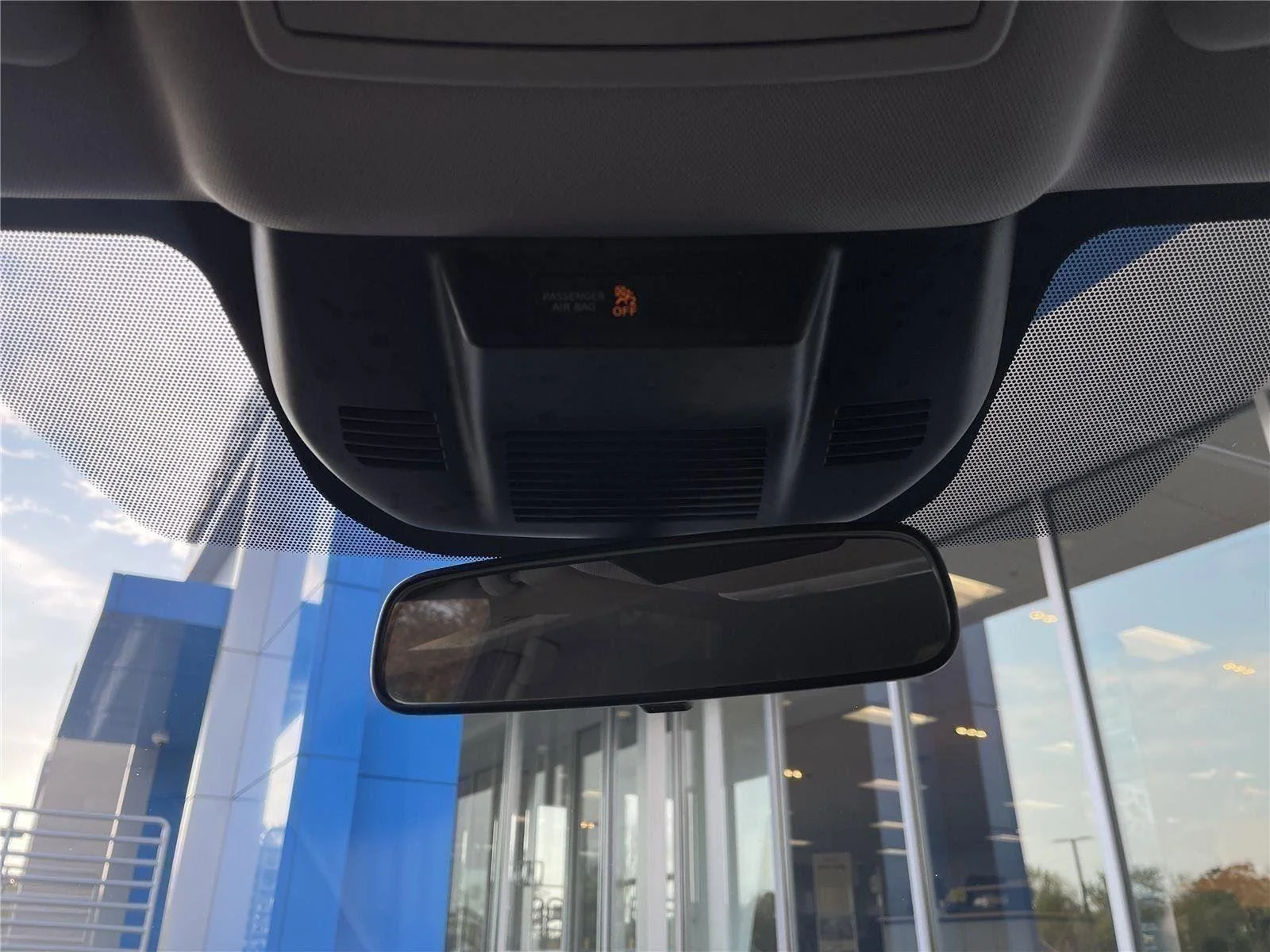 Used 2021 Black Nissan SV Intelligent AWD image 22