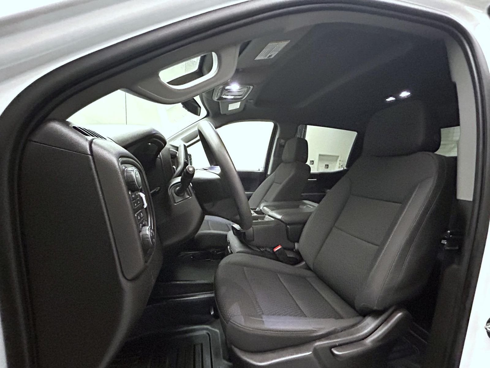 Used 2023 White Chevrolet WT image 10