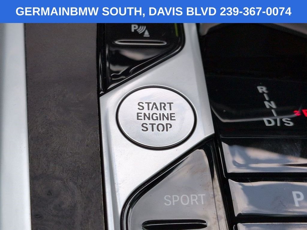 Certified Used 2026 Carbon Black Metallic BMW xDrive40i image 32
