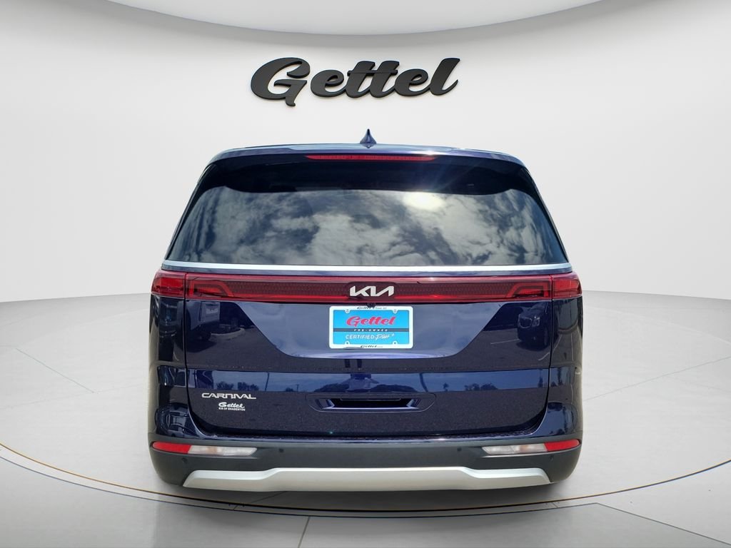 Certified Used 2024 Blue Kia LX image 6