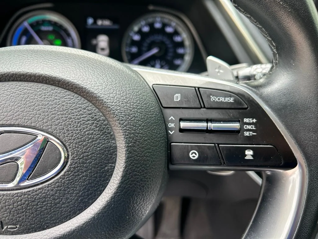 Used 2023 Blue Hyundai SEL image 21