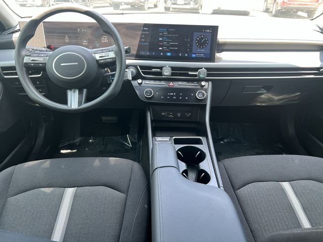 Certified Used 2025 Blue Hyundai SEL image 17