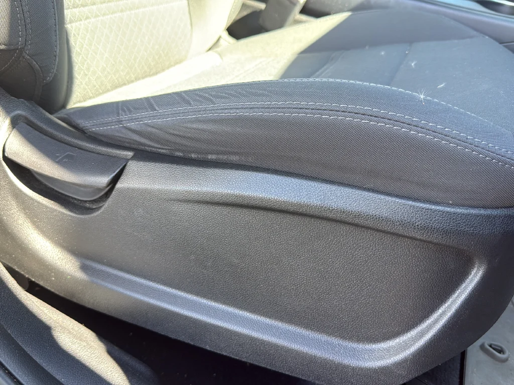 Used 2017 Silver Kia LX image 17