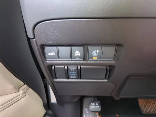 Certified Used 2022 Black Nissan Platinum image 30