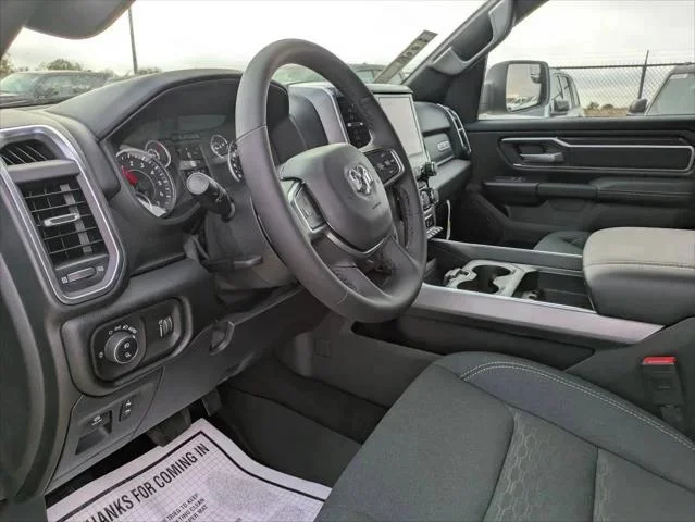 New 2026 Diamond Black Crystal Pearl-Coat Exterior Paint RAM LONE STAR image 9
