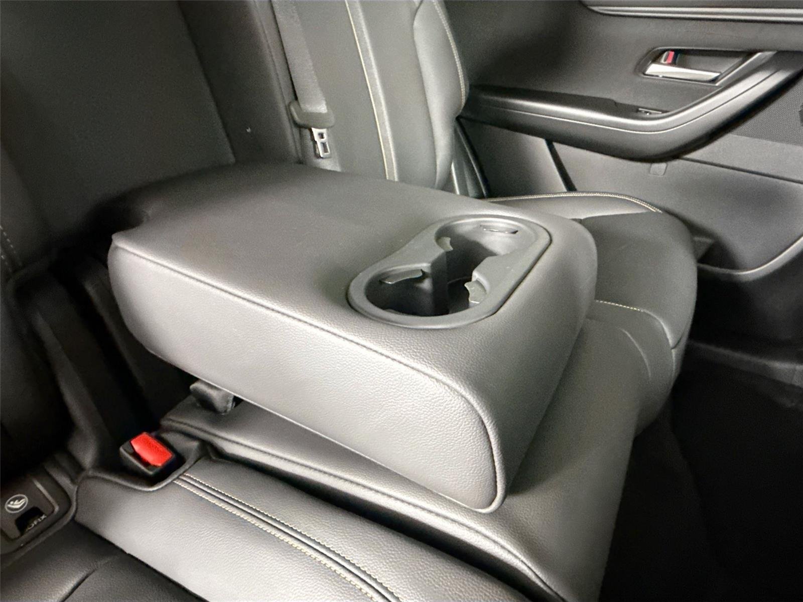 New 2026 Zircon Sand Metallic Mazda SC AWD image 35