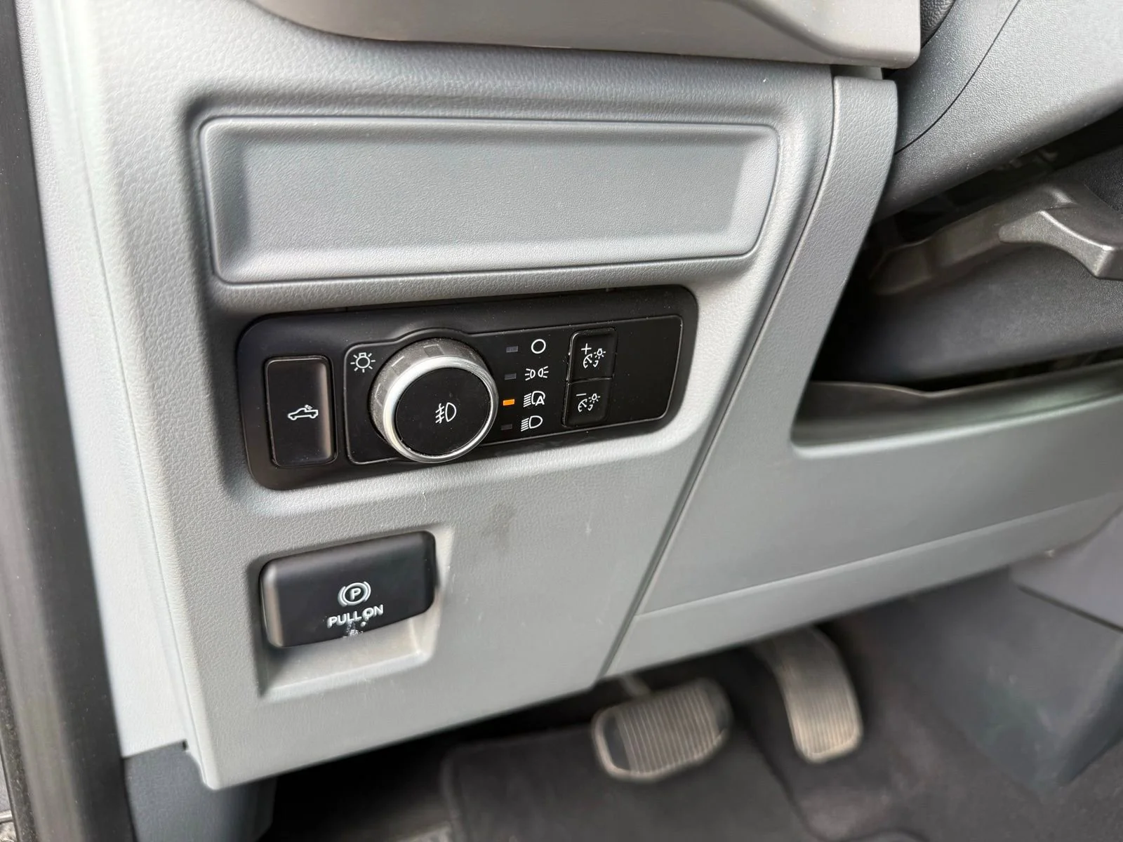 2023 Ford F-150 XLT - Photo 11