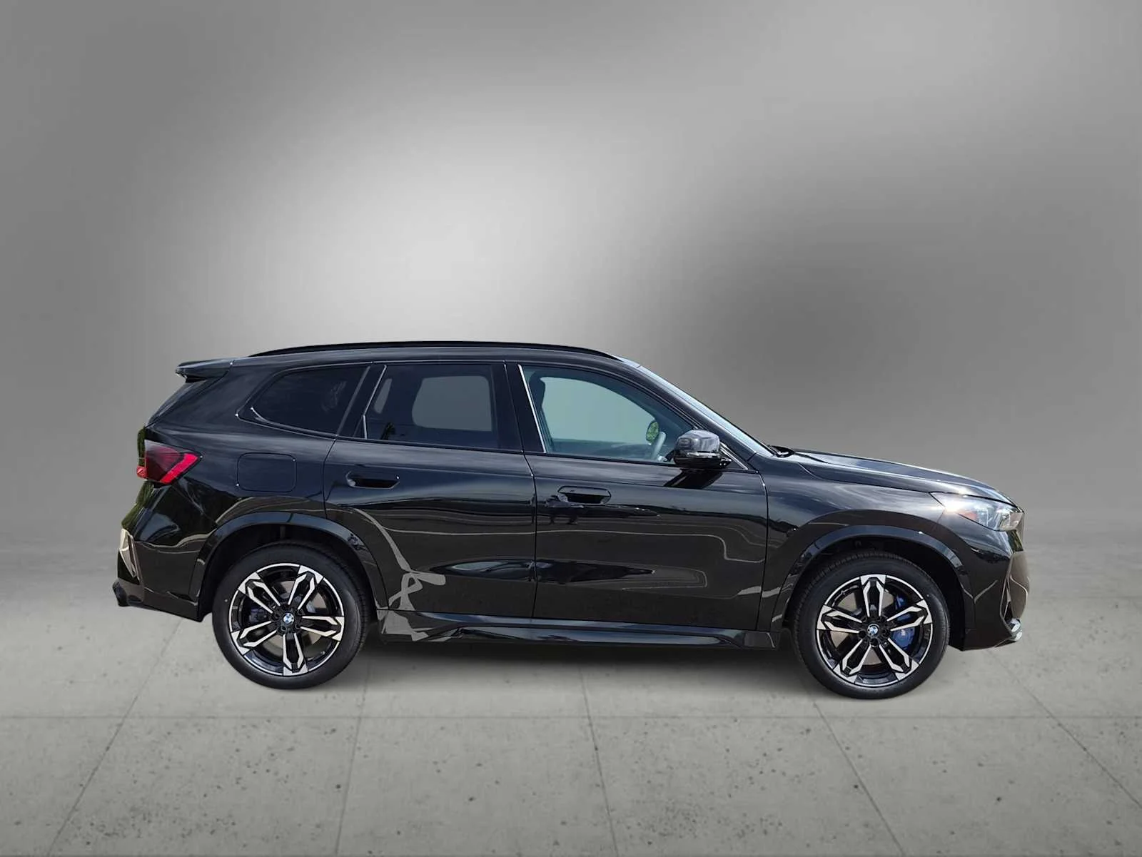 New 2027 Black Sapphire Metallic BMW M35i image 9