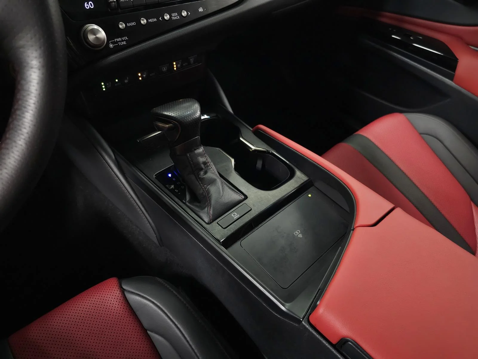 Certified Used 2023 Iridium 1l2 Lexus F SPORT Handling image 30