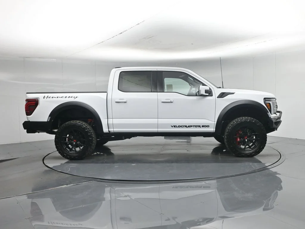 New 2026 Oxford White Ford Raptor image 30