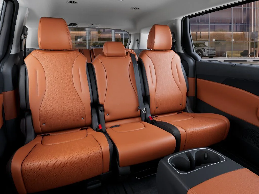 New 2026 Aurora Black Pearl Kia EX image 16
