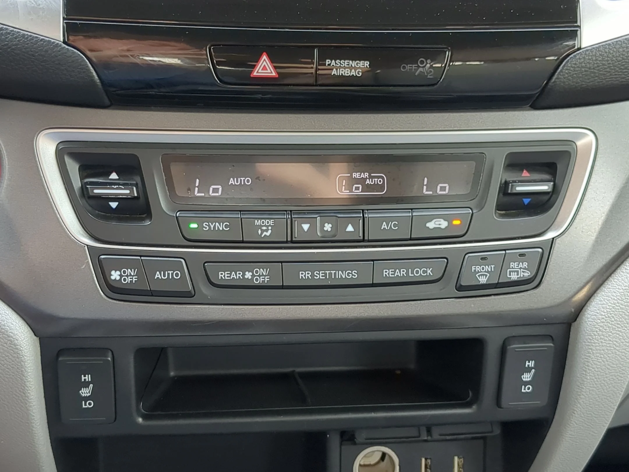 Used 2017 Modern Steel Metallic Honda EX-L image 21
