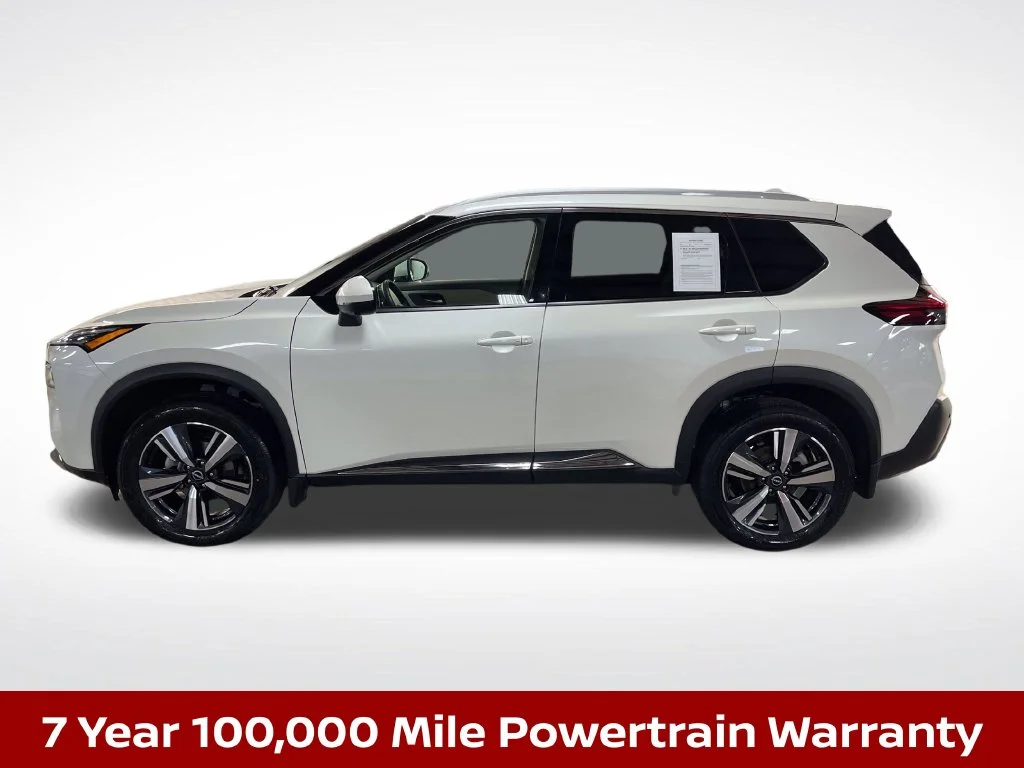 Used 2023 White Nissan SL image 2