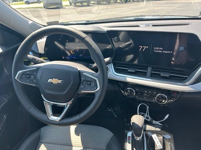 New 2026 Mosaic Black Metallic Chevrolet LT image 18