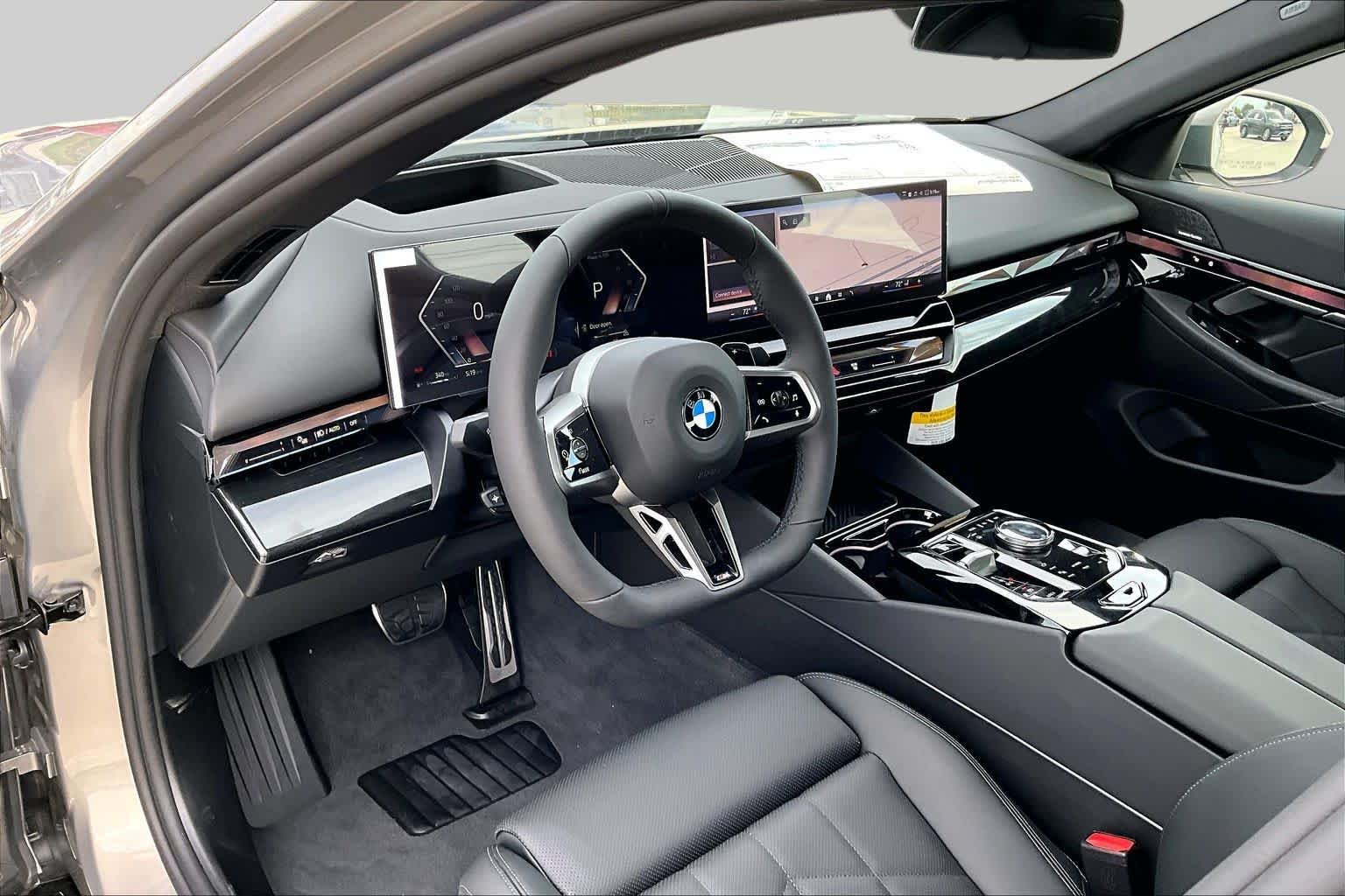 Used 2027 Oxide Grey Metallic BMW 530i image 8