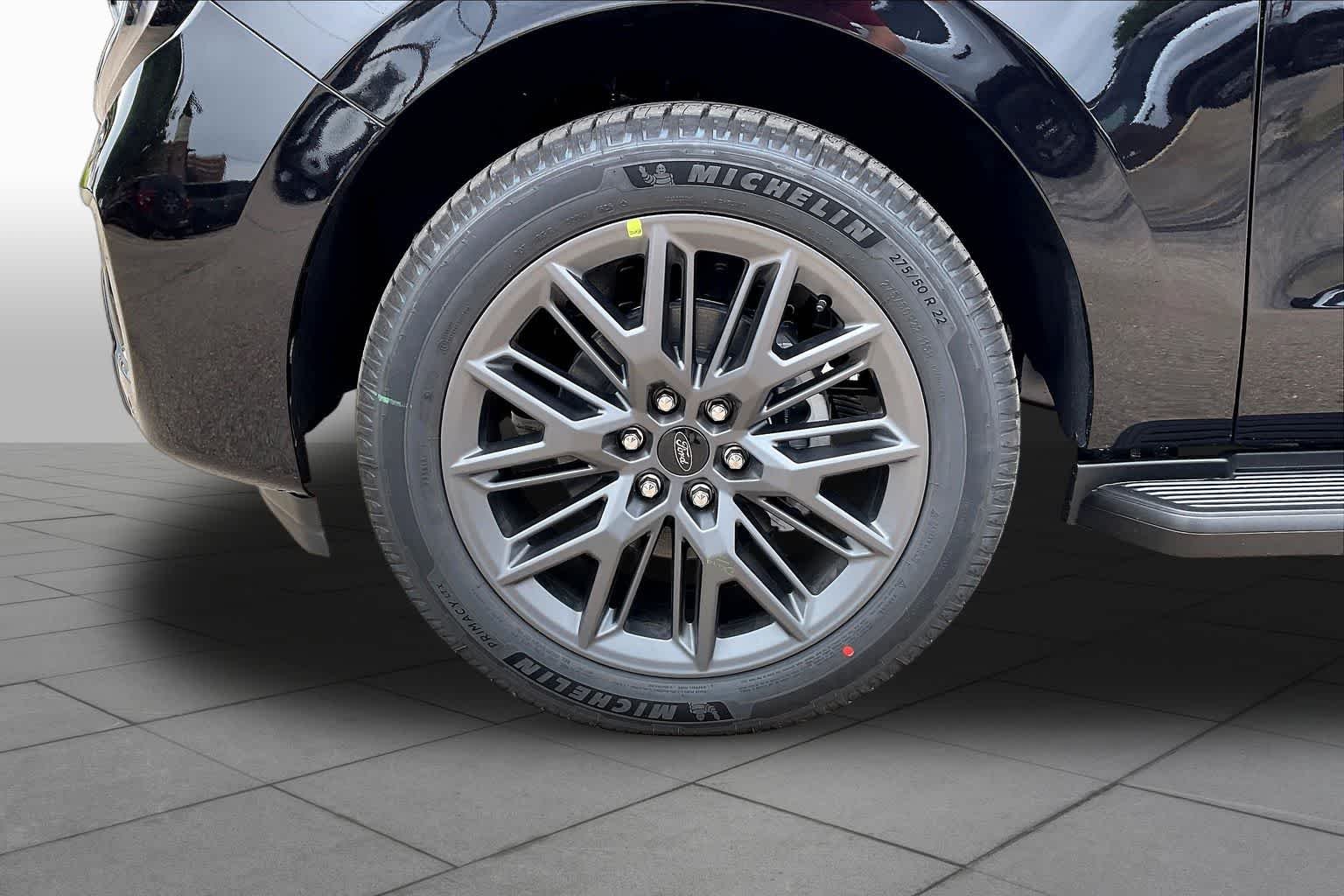 New 2026 Agate Black Metallic Ford MAX Platinum® image 11