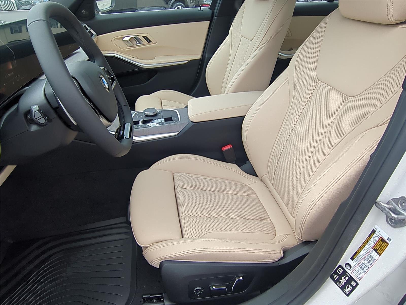 New 2026 Mineral White Metallic BMW 330i xDrive image 18