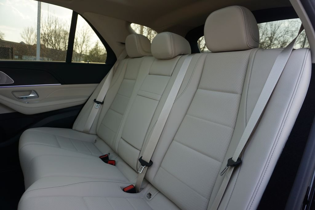 Used 2026 Black Mercedes-Benz GLE 350 image 14
