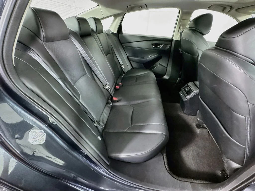 Used 2025 Gray Honda EX-L image 34