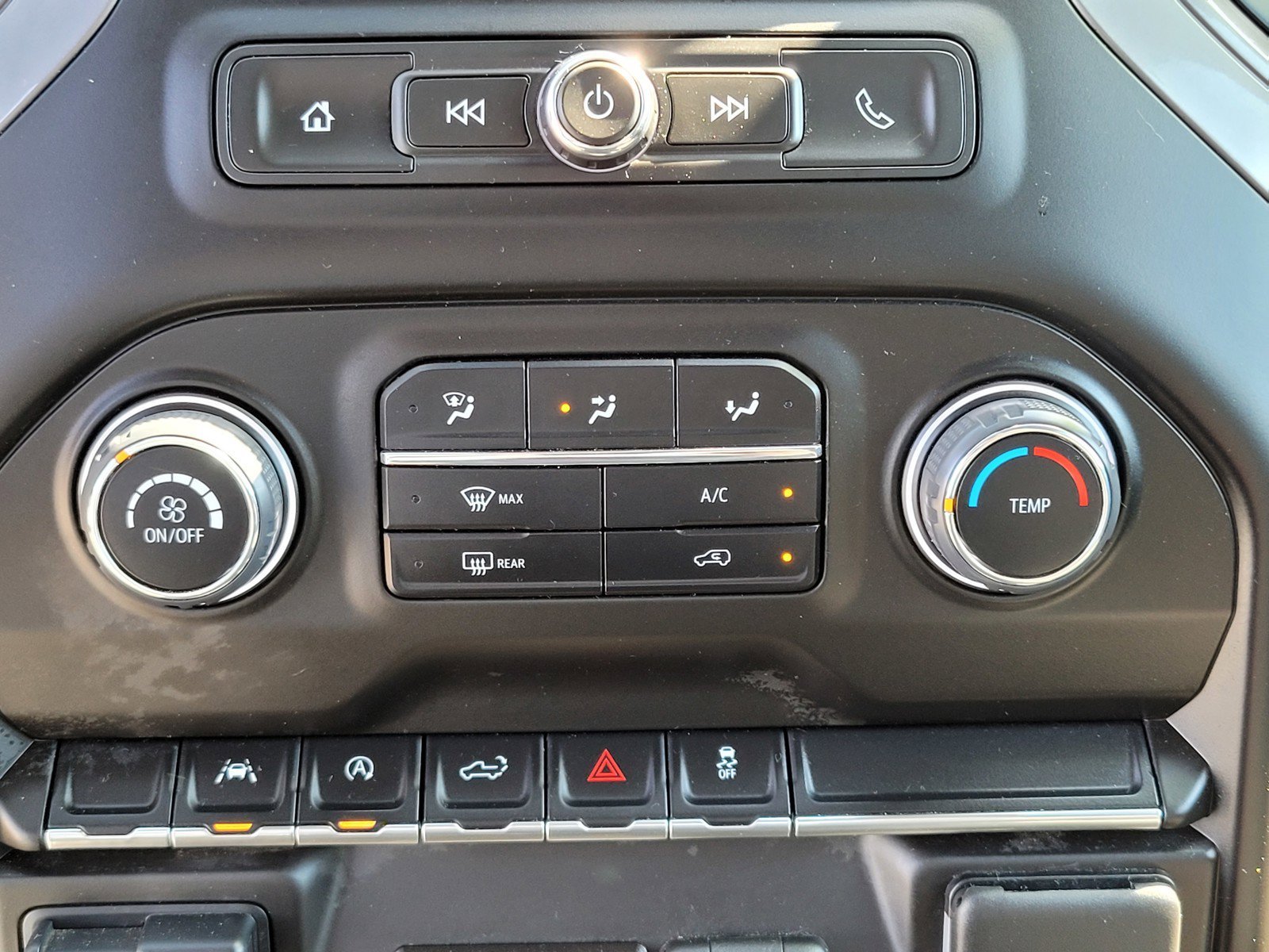 Used 2023 Summit White Chevrolet Custom image 20