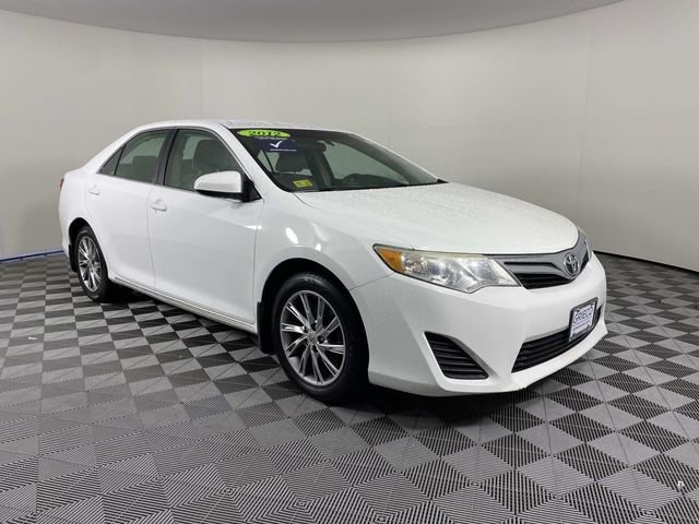 Used 2012 White Toyota LE image 1