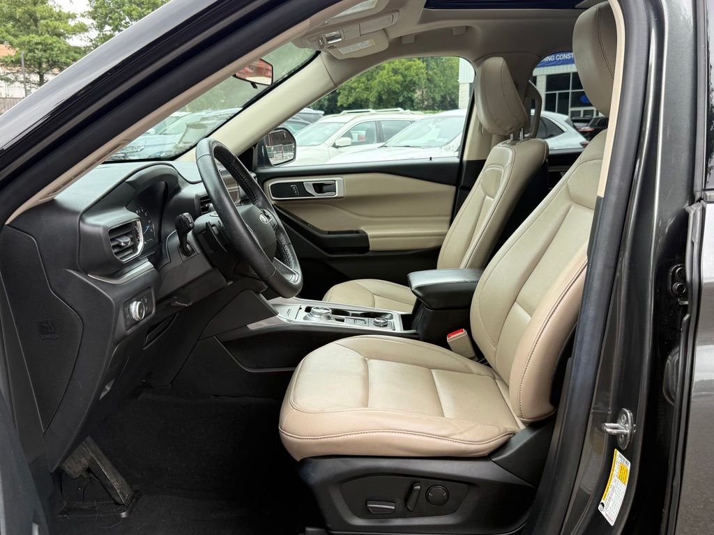 Used 2020 Magnetic Metallic Ford XLT image 23