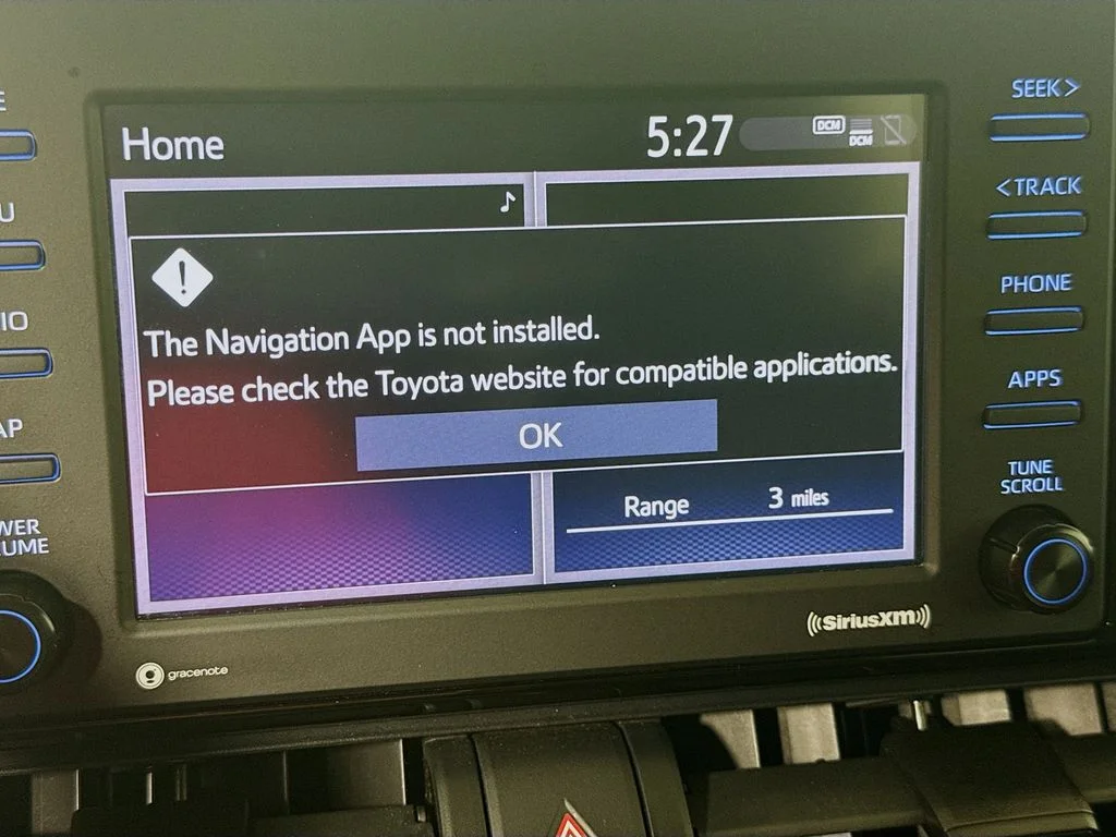 Used 2021 Magnetic Gray Metallic Toyota XLE image 14