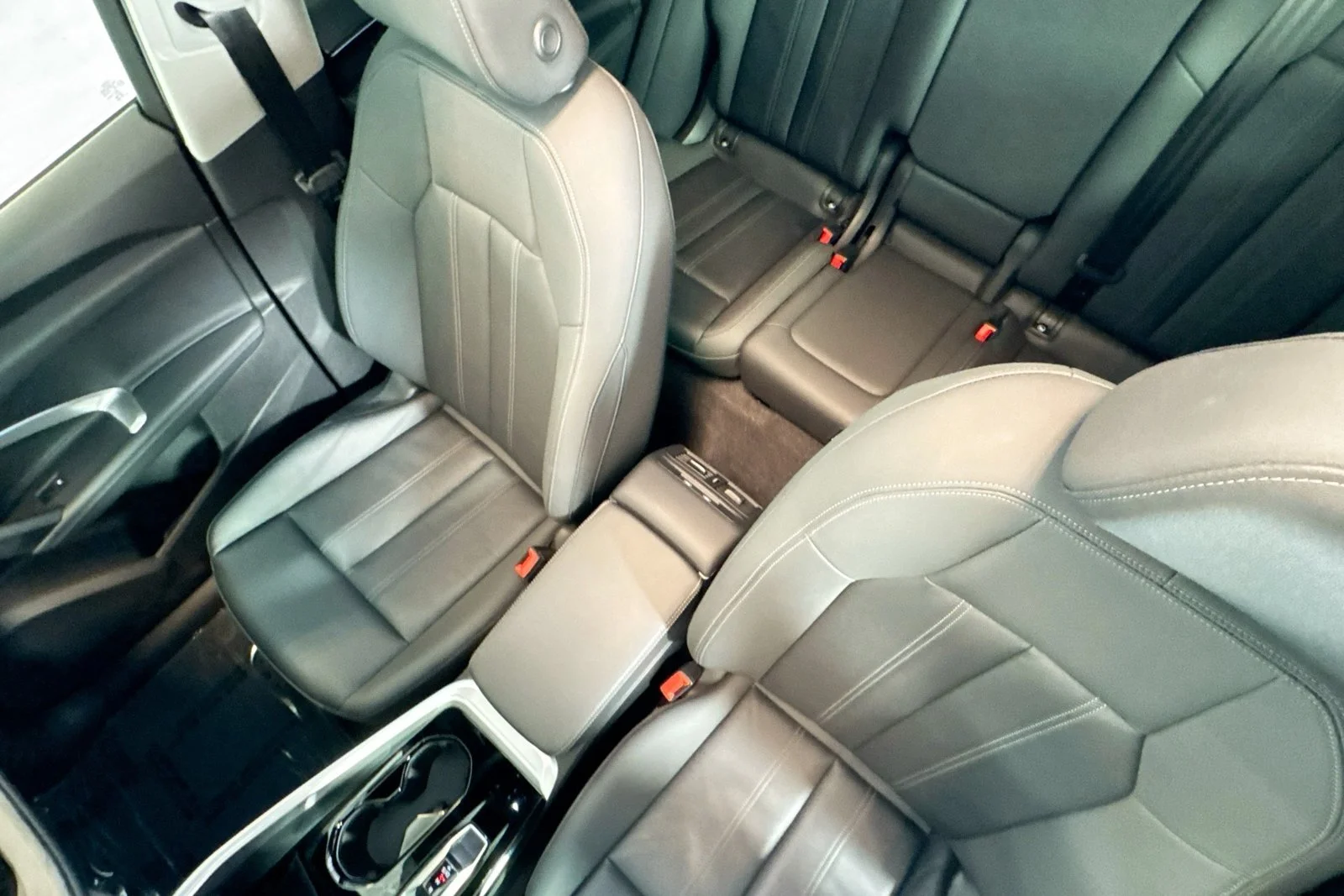Used 2025 Mythos Balck Audi Premium image 19