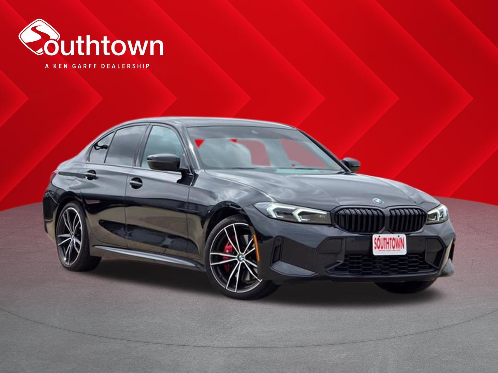 2023 BMW 3 Series 330i xDrive Sedan's photo