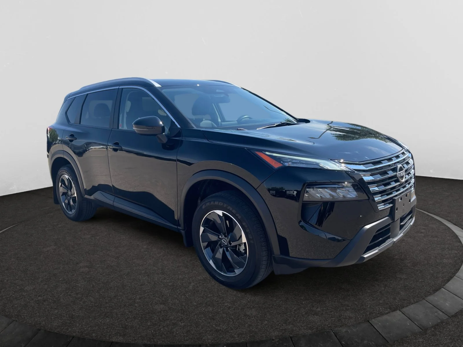 Used 2024 Black Nissan SV Moonroof AWD image 7