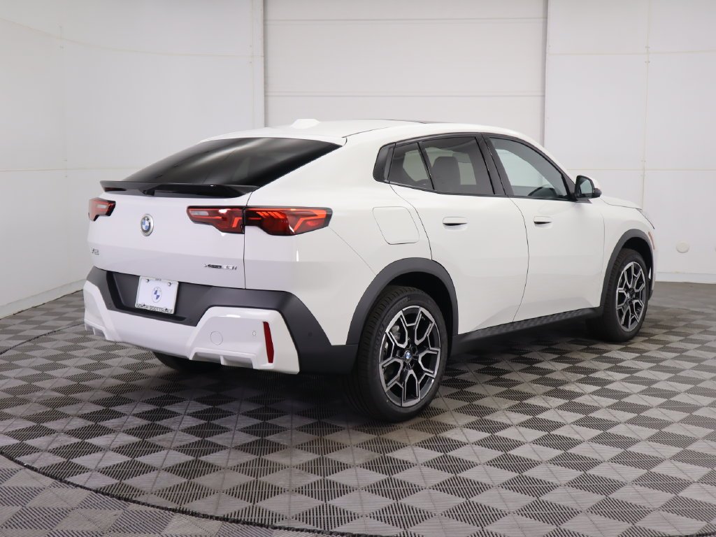 Certified Used 2026 Alpine White BMW xDrive28i image 6