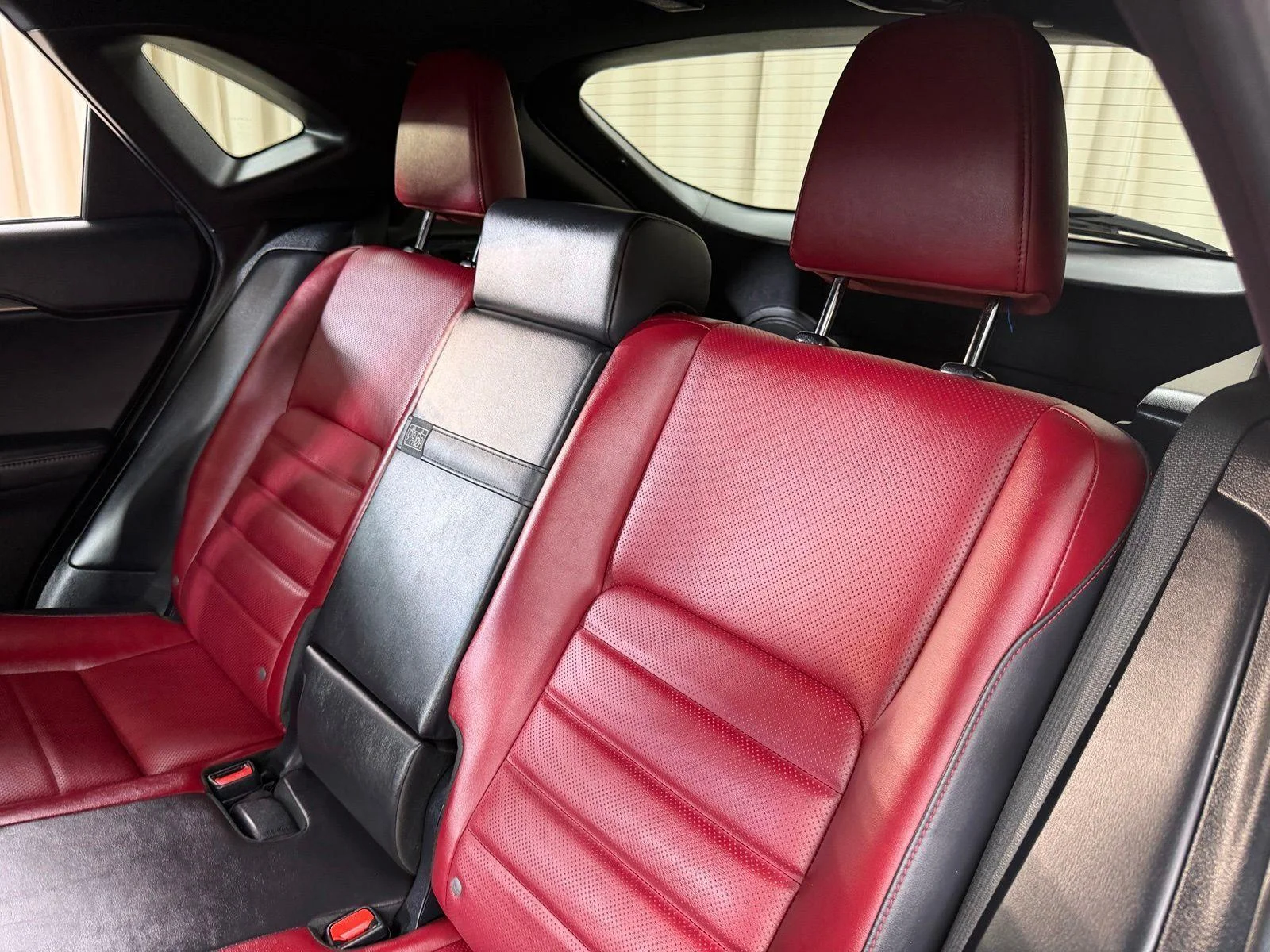 Used 2015 Atomic Silver Lexus F Sport image 36