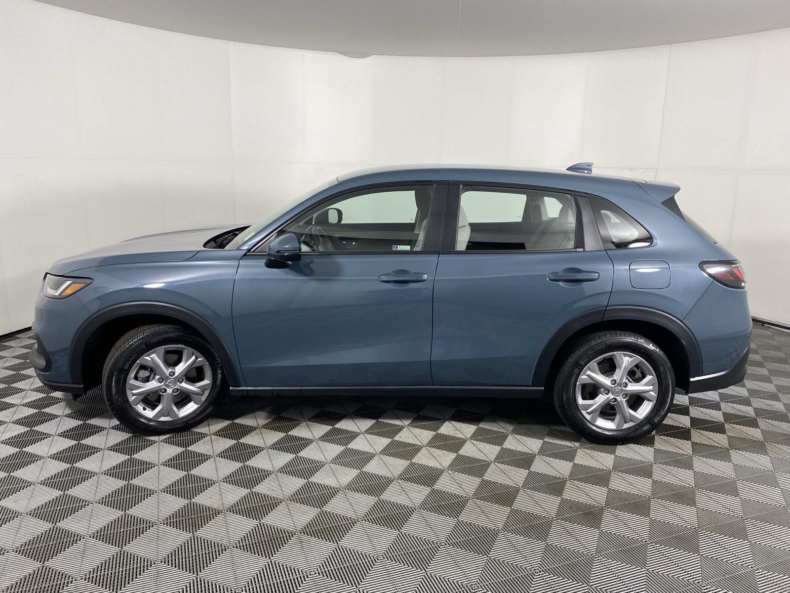 Used 2024 Nordic Forest Pearl Honda LX image 4