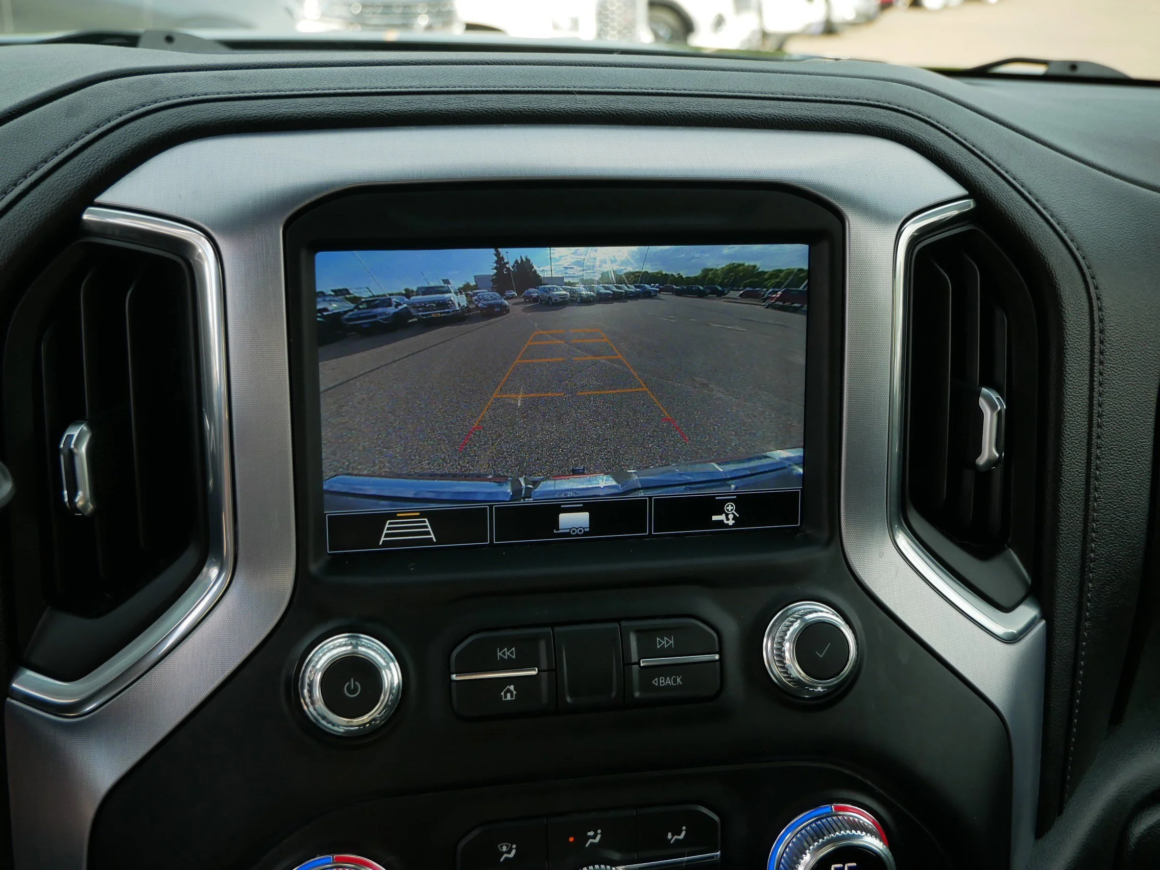 Certified Used 2020 Onyx Black GMC SLT image 34