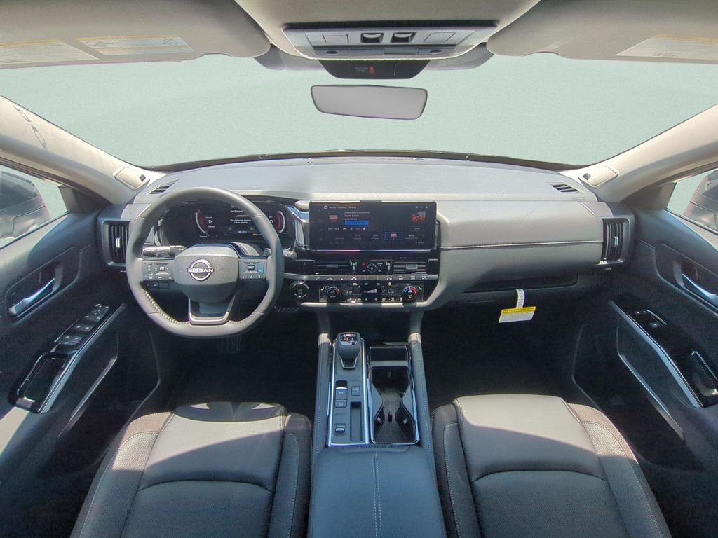 New 2026 Everest White Pearl TriCoat Nissan SL image 11