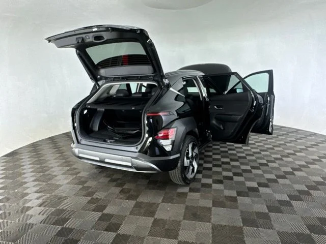 Used 2024 Black Hyundai Limited image 18