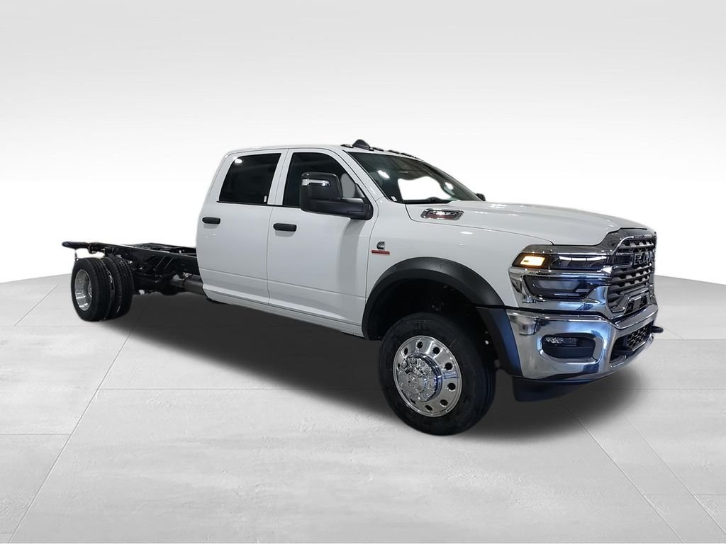 New 2026 Bright White Clear-Coat Exterior Paint RAM Tradesman image 2