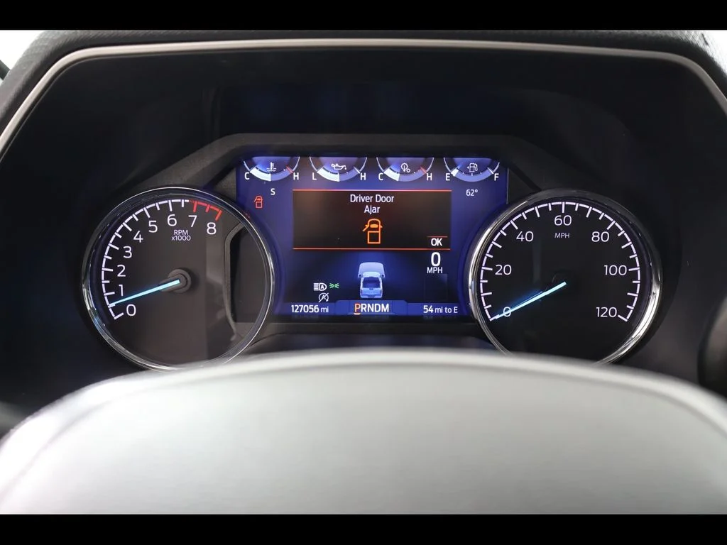 Used 2022 White Ford XLT image 25
