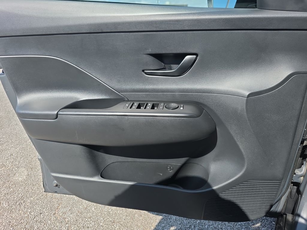 Used 2024 Ecotronic Gray Pearl Hyundai SEL image 17